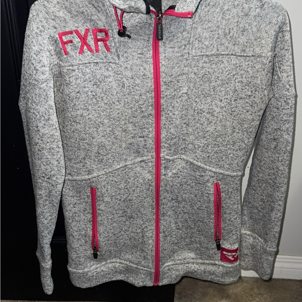 Sporty Gray and Pink Cardigan with Modern Accents